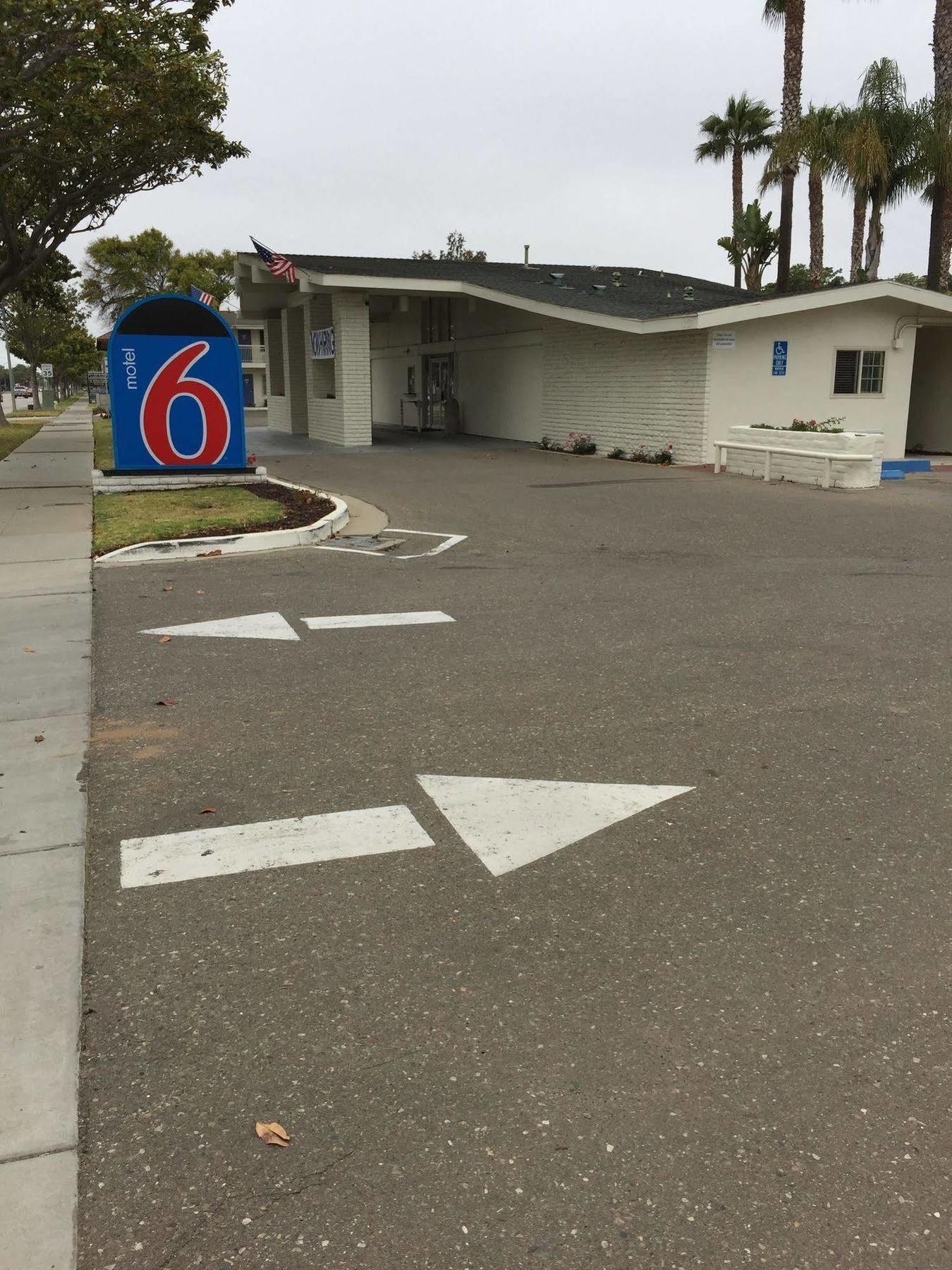 Motel 6-Santa Maria, Ca - South エクステリア 写真